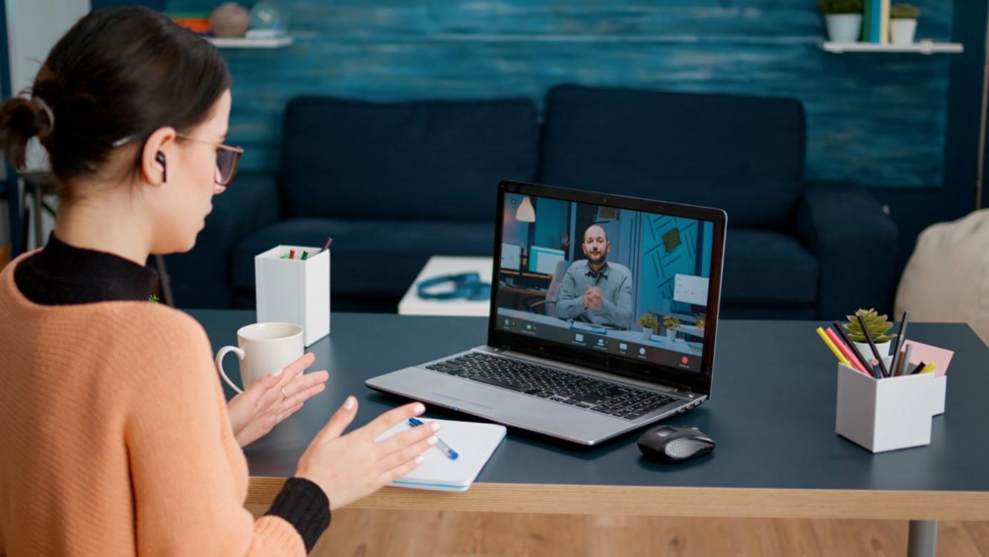 Online oktatási platform résztvevői